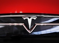 特斯拉董事长:若1万亿美元薪酬方案被否决 马斯克可能离开公司